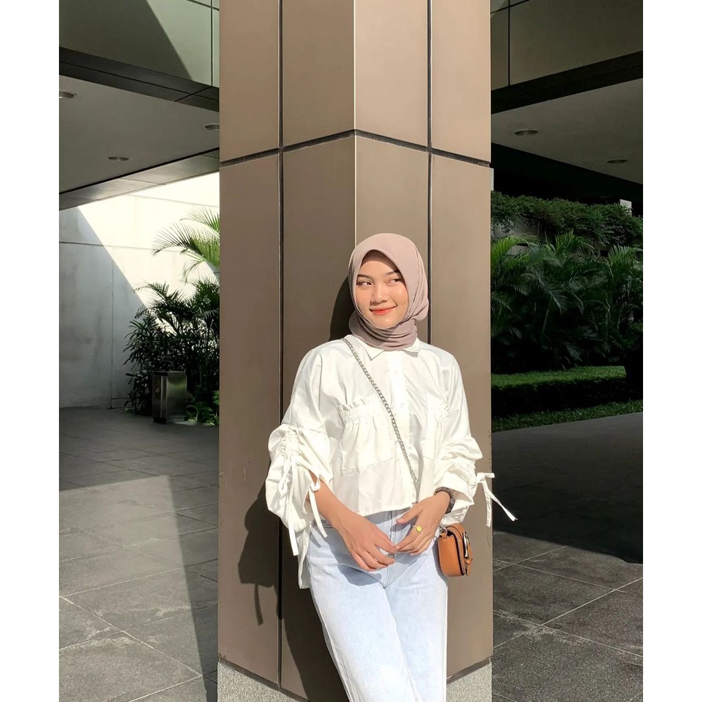 Seorina Blouse by Vinbee // Katun Poplin