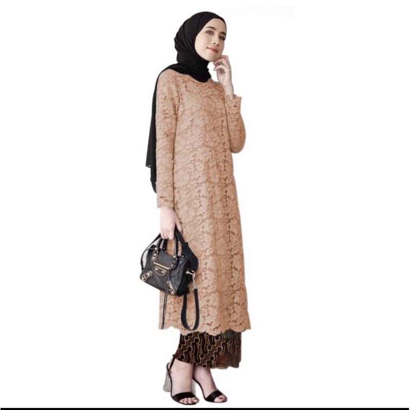 Kebaya dan Rok Coklat susu