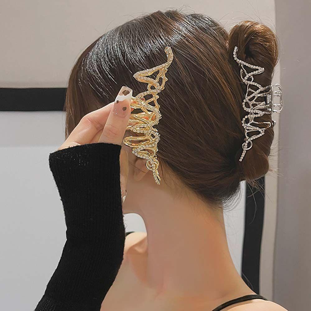 Augustina Irregular Hair Claw Elegan Shiny Harajuku Aksesoris Rambut Berlian Tidak Teratur Logam Jepit Besar Gaya Korea