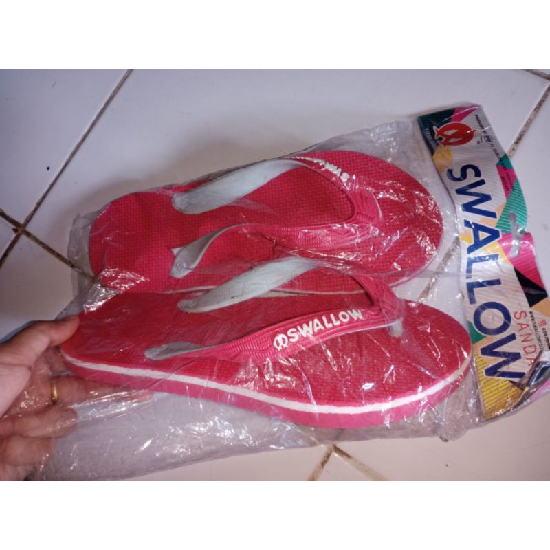 Sandal Jepit Swallow Premium