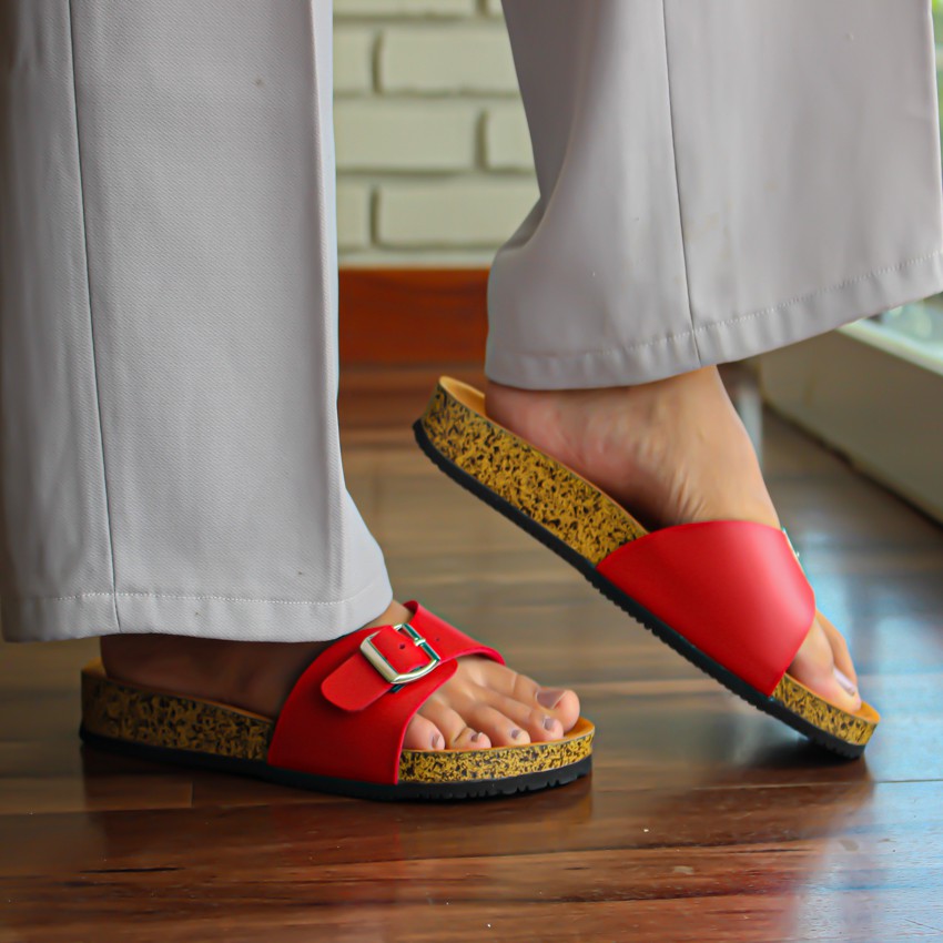 HESTIA RED | FORIND x Zensa | Sendal Jepit Tali Kulit Simpel Kayu Wanita/Women - Sandal Footwear