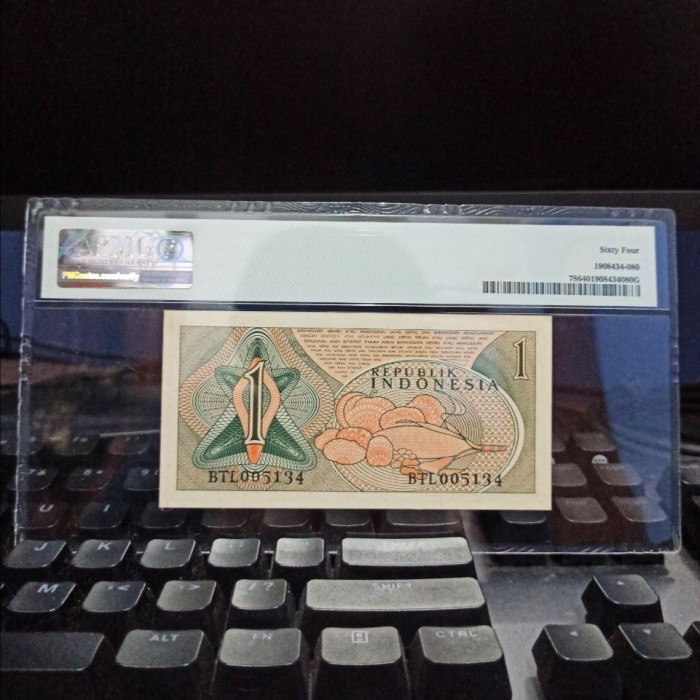 Uang kuno 1 Rupiah 1961 Sertifikat PMG Seri Sandang Pangan Indonesia