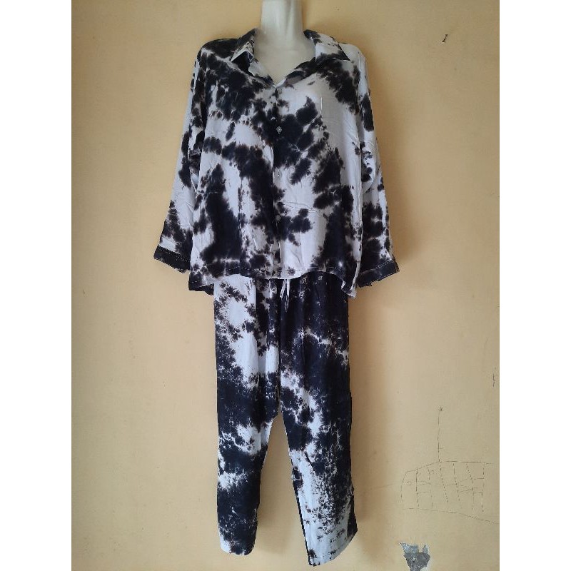1 set tie dye lengan panjang dan pendek