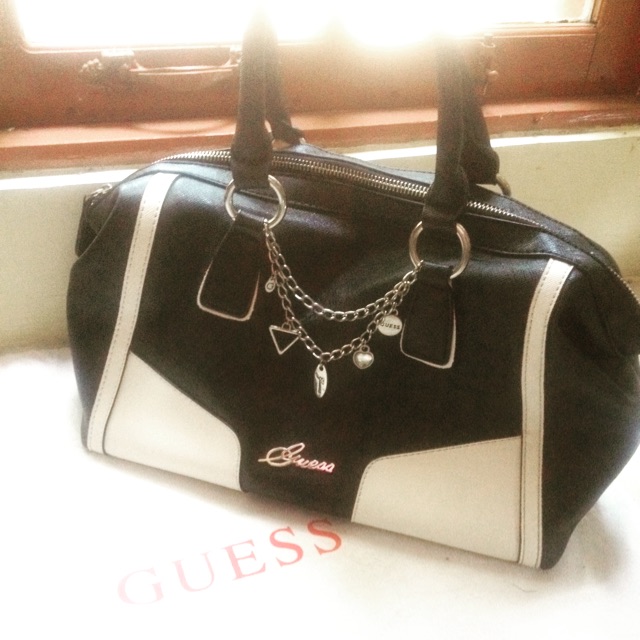 Tas Guess Second Original