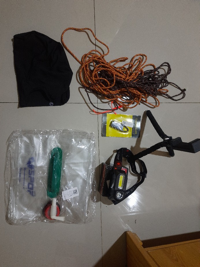 Universal Clamp For Smartphone With Dual Screw Hole 1/4 Inch - Rv79<br />