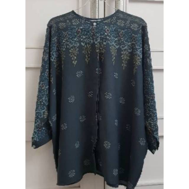 Sanjay Top Ria Miranda