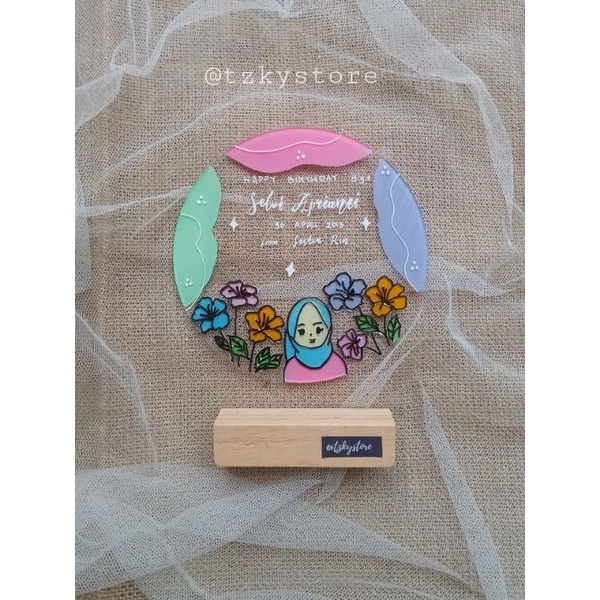 

Akrilik Bulat / Kado Wedding/ Ultah / Graduation