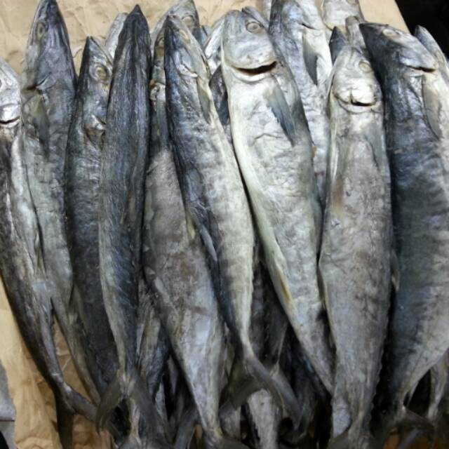 

Ikan tenggiri asin