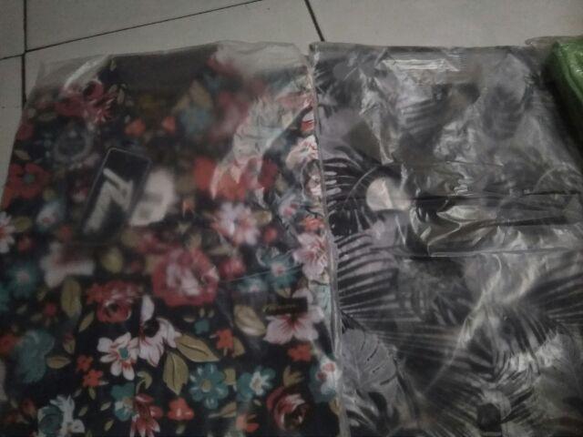 Supplier Kemeja Pria Cowok Casual Lengan Pendek Motif Biru Tua Corak Batik Shell Keren Dan Gaya