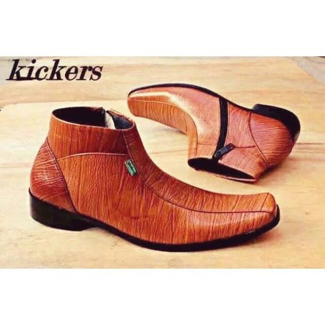 SEPATU PANTOFEL PRIA KICKERS FORMAL RESLETING TINGGI KULIT
