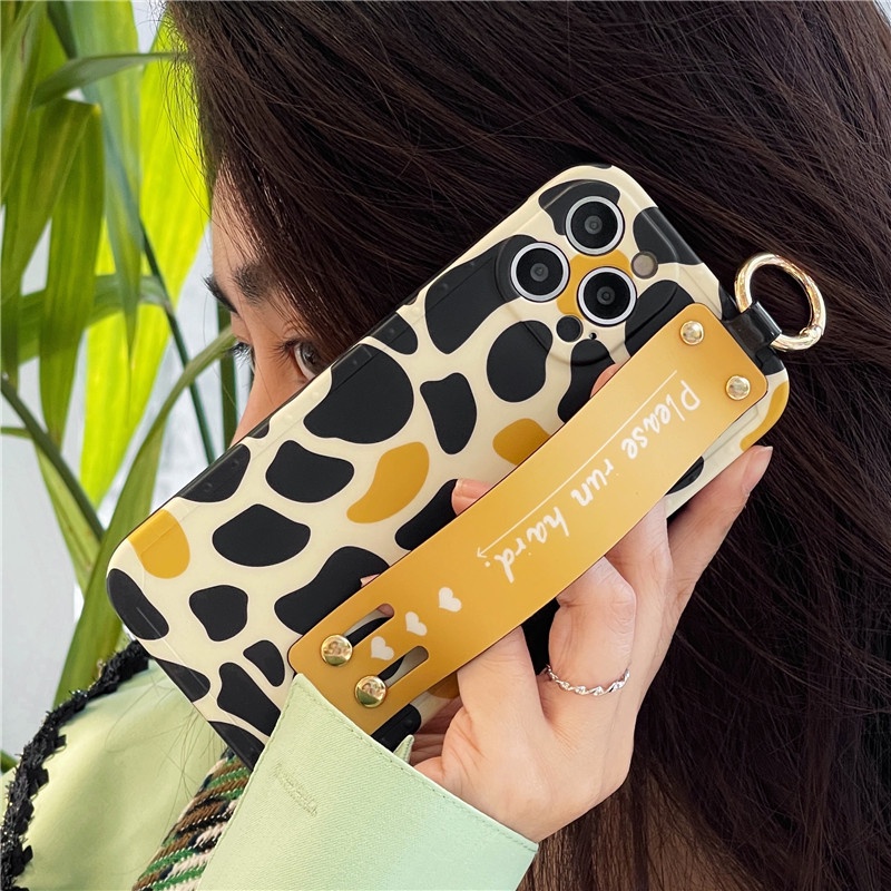 Case Dengan wristband Tahan Banting Gaya Retro Untuk iphone 13 12 11PROMAX X XS XR XSMAX 7 8PLUS