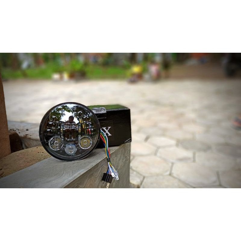 Lampu Daymaker 16 LED Import 5,75 inc DAYMAKER 16 LED IMPORT PNP CB GL MEGAPRO TIGER RX KING VESPA