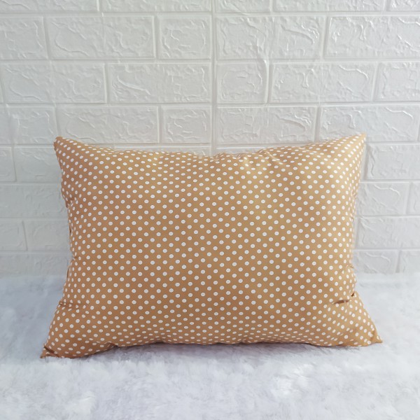 Bantal Tidur Polkadot Size 60x45cm Polymicro