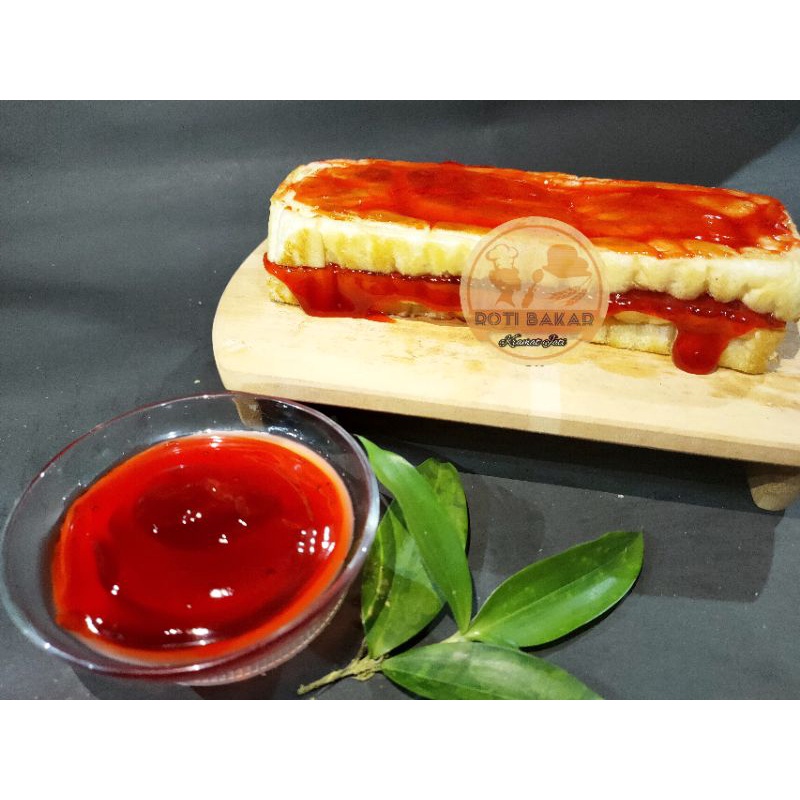 

Roti Bakar Strawberry