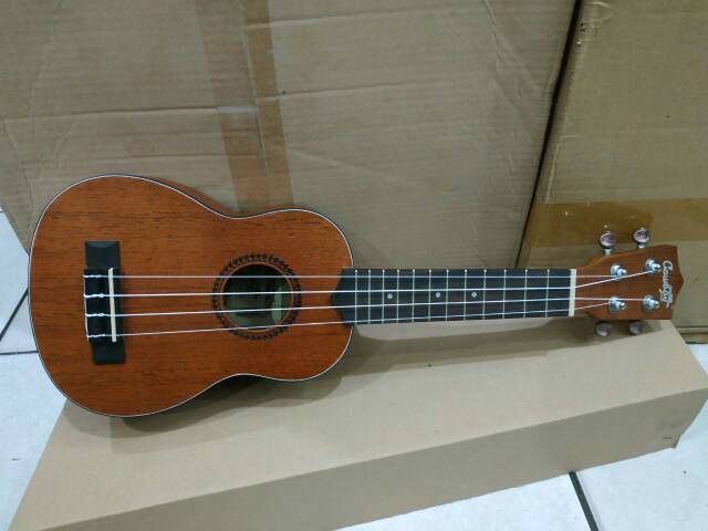 Ukulele Soprano Merk Cowboy Original Tipe UK-21 NS Coklat Tua Ukiran Jakarta Bonus Tas Senar Pick