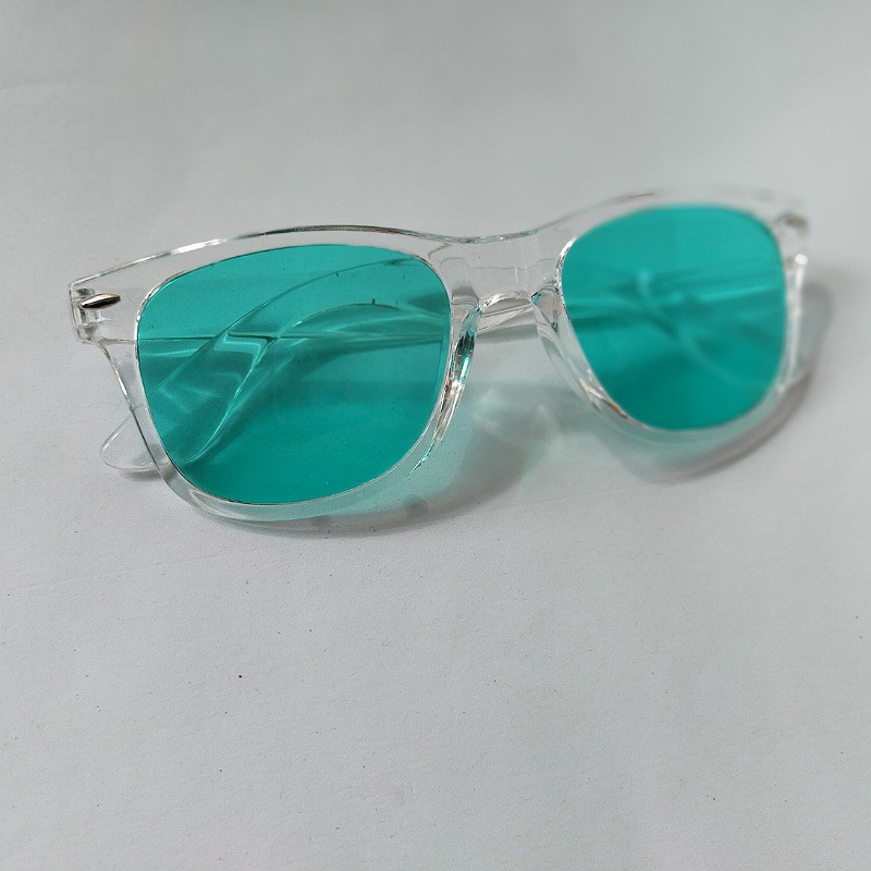 Kacamata sporty lensa warna hijau