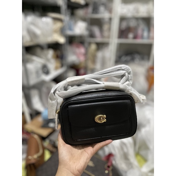COACH WILLOW CAMERA BAG BLACK