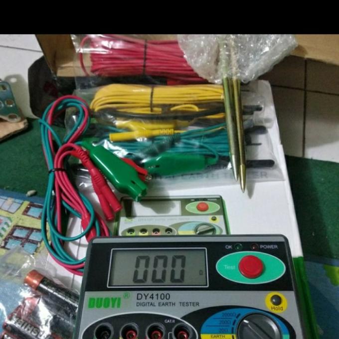 Digital Earth Grounding Tester Earth Resistance Tester