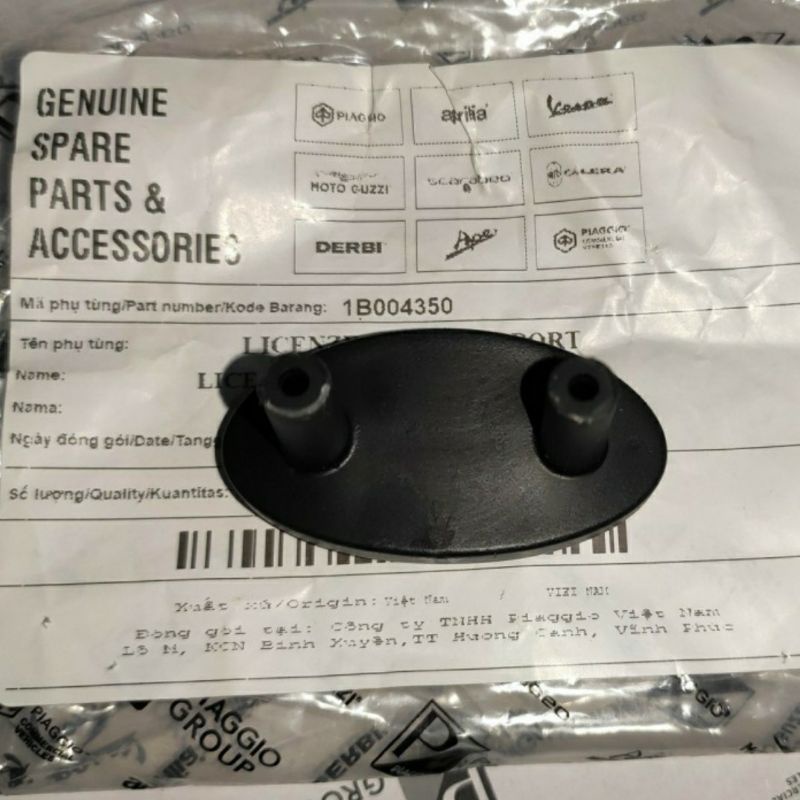 Pengunci Dudukan Plat Nomor Vespa S & LX IgetNew & Original 100%