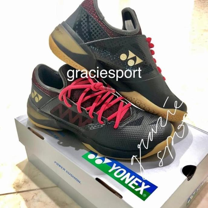 YONEX POWER CUSHION COMFORT Z2 MEN
