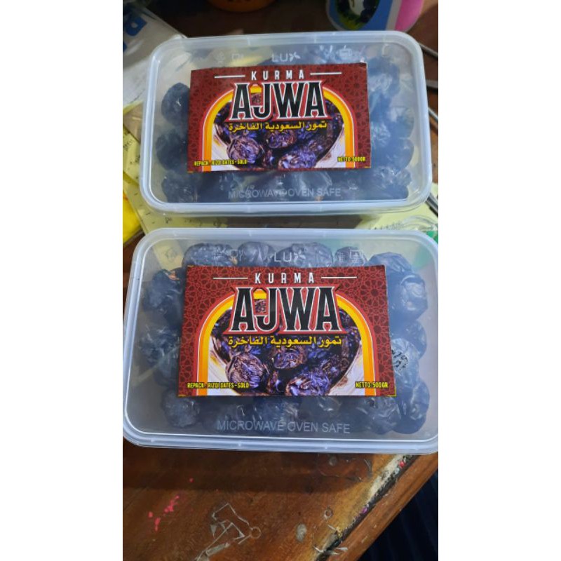

Kurma Ajwa
