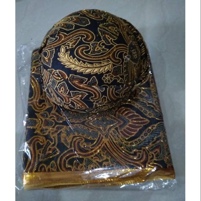 Set blangkon jarit motif pisang bali