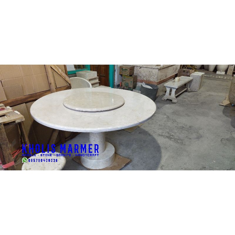 Meja Makan Marmer Bulat