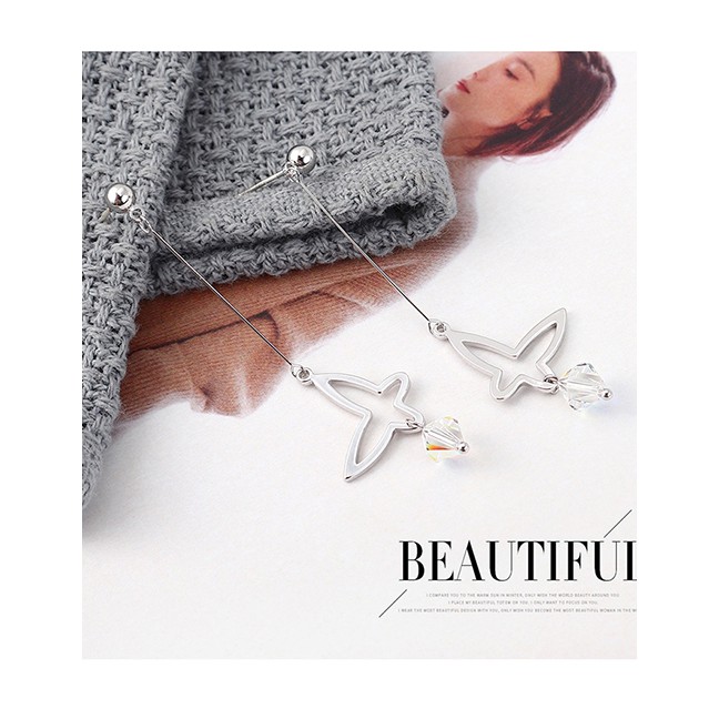 LRC Anting Tusuk Fashion K Gold Plated Gold Butterfly S925 Silver Needle Stud Earrings Y62552