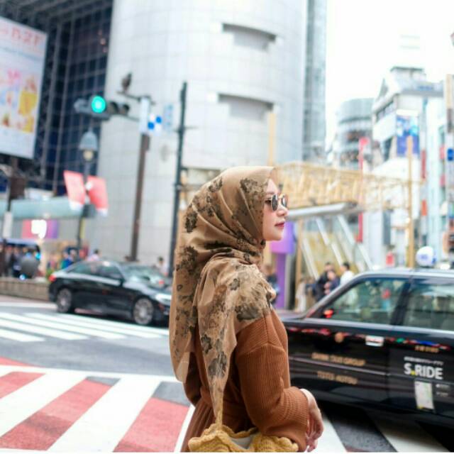 Ramsi Scarf HONEY by HL Premium Scarf