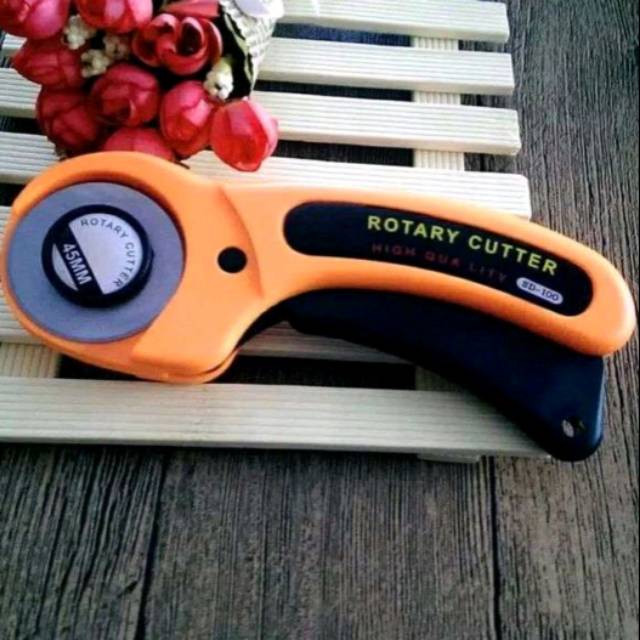 

Rotary Cutter Roller Blade 45 mm Pemotong Kertas Kain