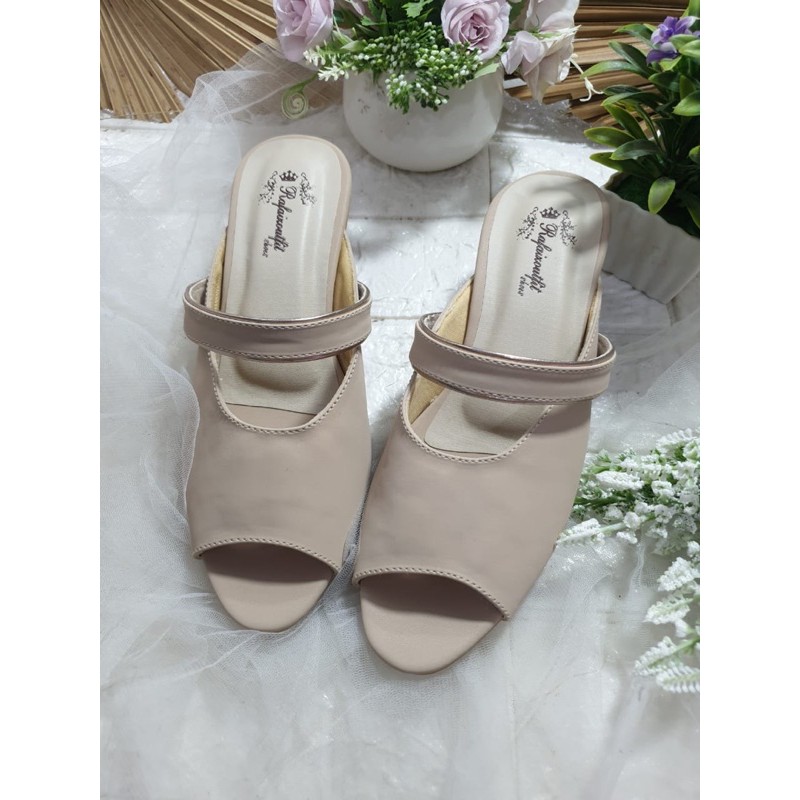 sepatu cream Fatma cantik tinggi 5cm tahu