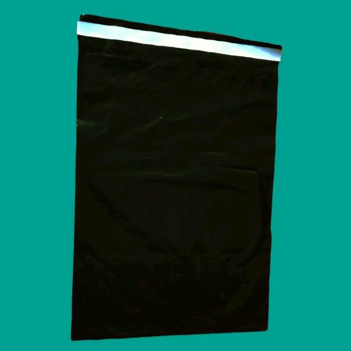 

[READY] 1PCS PLASTIK HITAM POLYMAILER GLOSSY MENGKILAP 20X30 PLASTIK PACKING OLSHOP