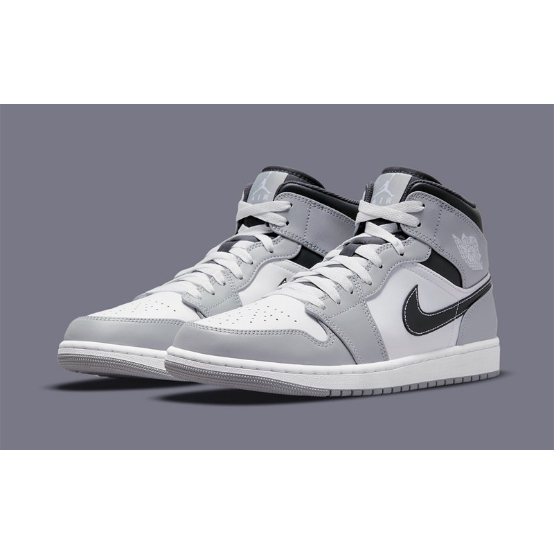 Jual Sepatu Sneakers Nike Air Jordan 1 Mid Light Smoke Grey Anthracite