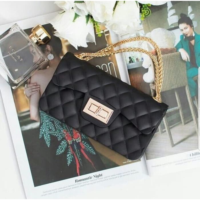 Tas Chanel Chevron Clasic Mini