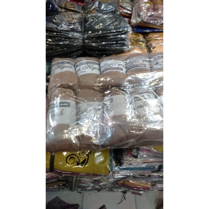 Pashmina plisket FULL ceruty armany (GROSIR) /Pashmina plisket ceruty bebydoll premium/hijab premium-beigh