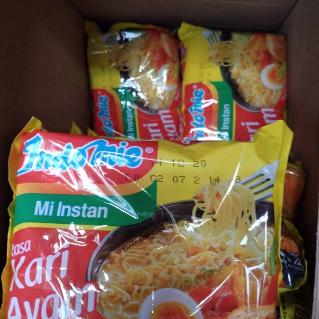 

Indomie rasa kari ayam