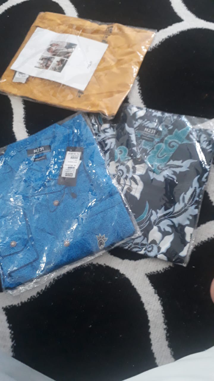 M231 Kemeja Pria Batik Panjang Biru 1697