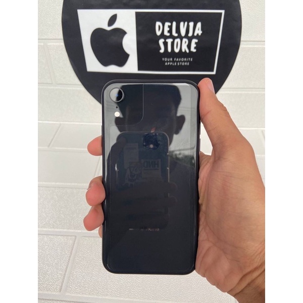 iPhone XR 64 black iBox digimap erafone bekas preloved second