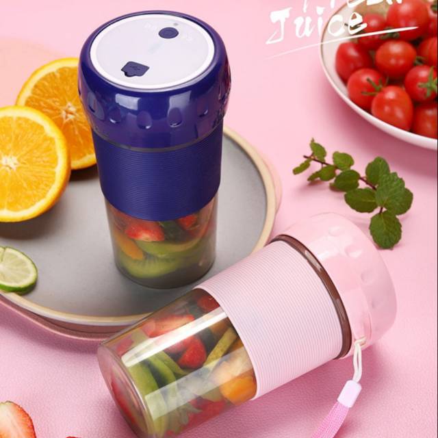 Mini juicer portable