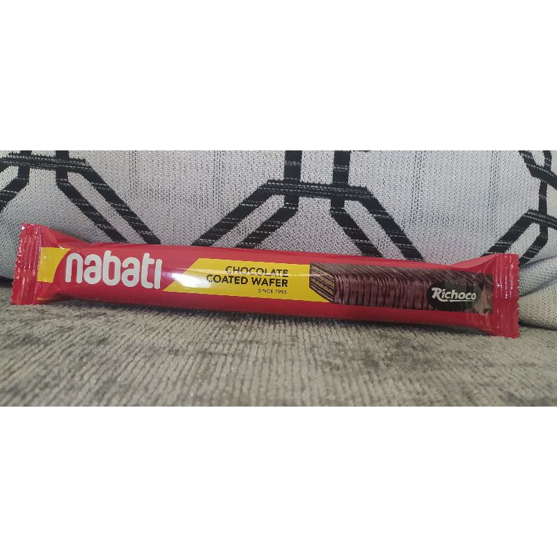 Nabati Coated Wafer Coklat, Kelapa 18 gr