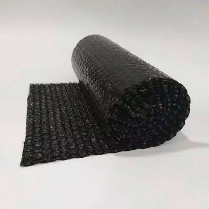 

Bubble wrap & kardus bekas untuk keamanan pengiriman paket