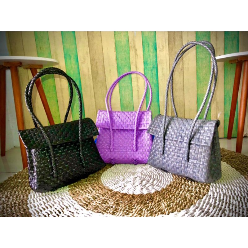 Tas Anyaman Jali Tutup Magnet