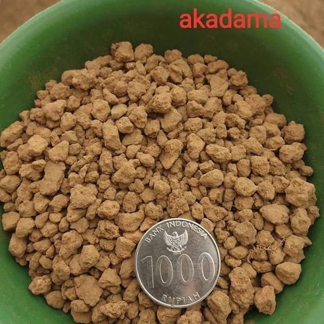 Akadama