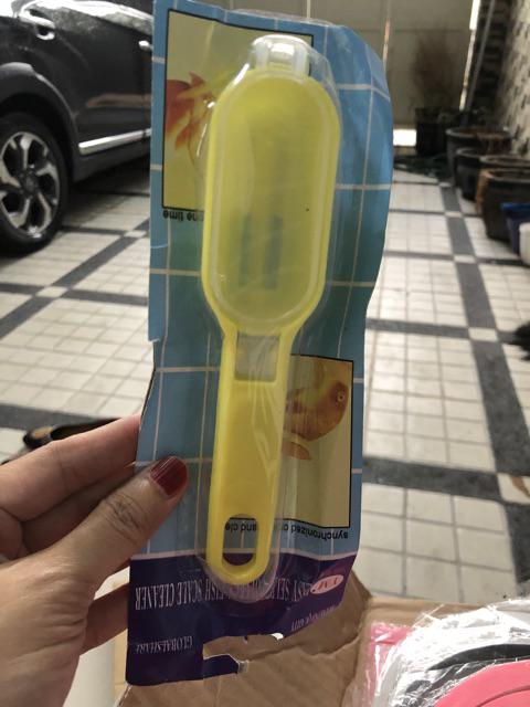 Alat Pembersih Sisik Daging Ikan Fish Scale Cleaner Kitchen Chef Tools Peralatan Dapur Masak Plastik