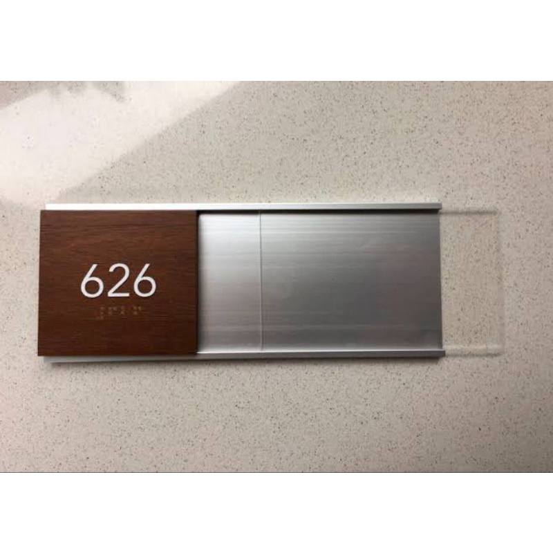 

TS - Wall Name Plate Holder Alumunium (Hanya WPH) Panjang bisa custom Warna SILVER