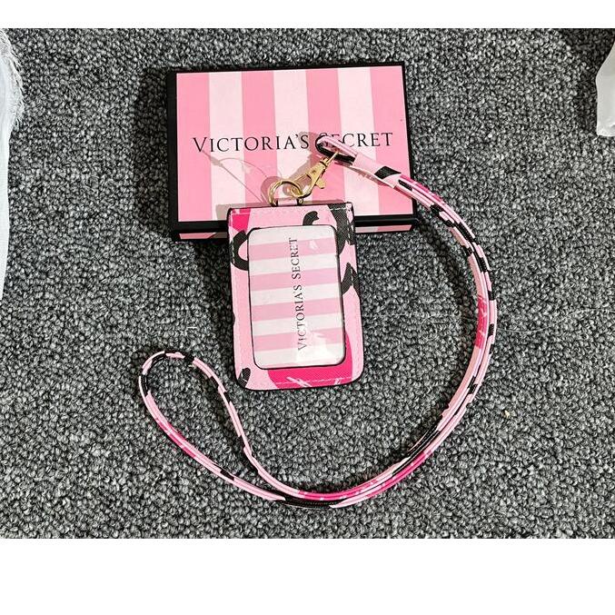 

Terbaru.. CARDHOLDER ID TEMPAT KARTU DOMPET KARTU TALI PICTORIA SECRET VS LANYARD WANITA IMPORT PREMIUM #438232