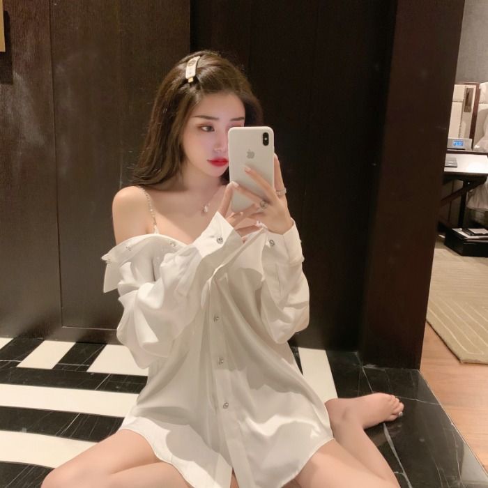 Shifon blus gaun off-the-shoulder klub malam seksi longgar untuk pertama kalinya kemeja tabir