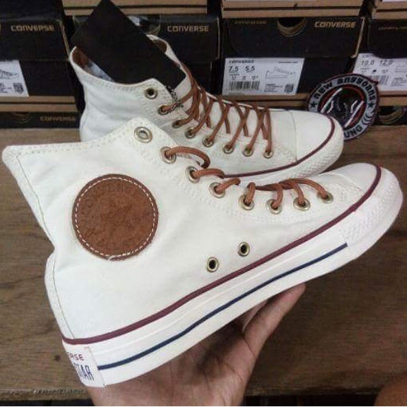 Sepatu Converse Tali Coklat High