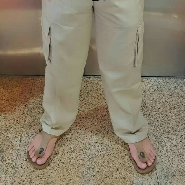 CELANA NET TV , TRANS TV , CELANA CARGO KHAKI KREM , CELANA KARGO PDH KEREN PANJANG KREM