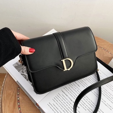 ( 2PC 1KG ) GTBI998877985 New Arrival  !!!  Tas Selempang Wanita Import  Premium Terbaru